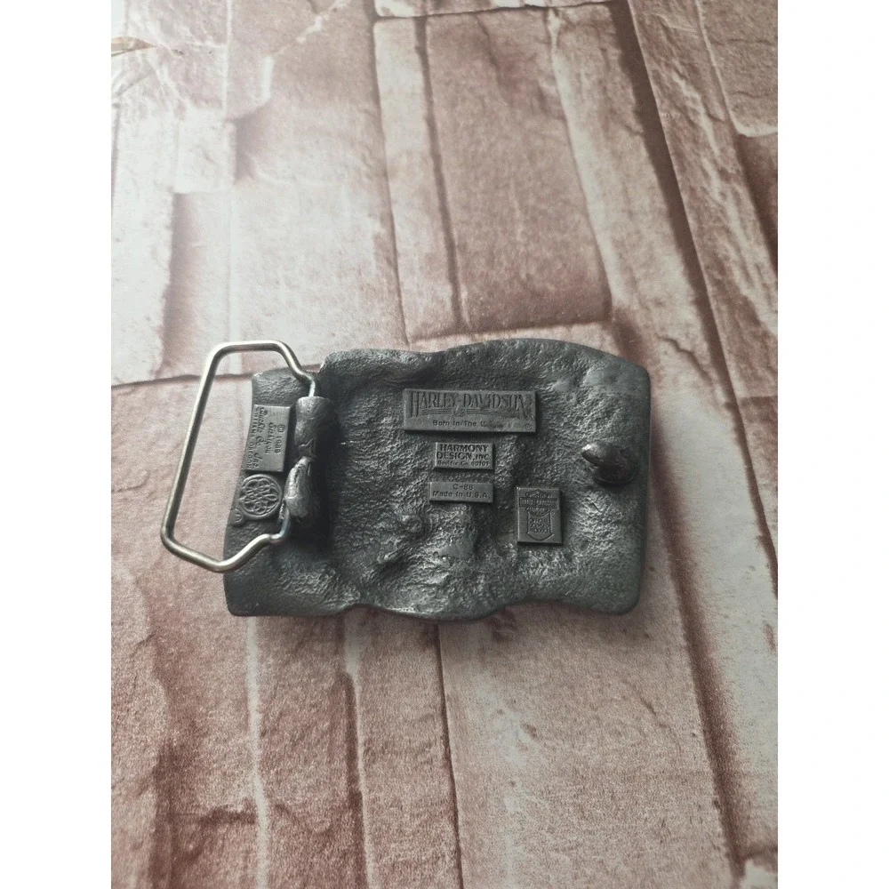 VTG 1989 Harley Davidson Belt Buckle With American Eagles & Flag Made In USA